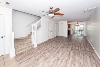 444 Doane Way in Charleston, SC - Building Photo - Building Photo