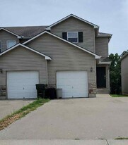 425j Hawthorne Blvd in Warrensburg, MO - Building Photo