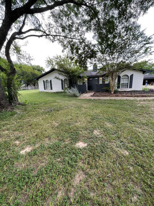 10510 Hidden Lake Ln in Richmond, TX - Building Photo