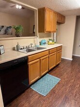 4300 Hulen Cir E in Fort Worth, TX - Building Photo - Building Photo