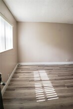 4280 Woodside Dr in Coral Springs, FL - Building Photo - Building Photo