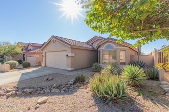 15264 N 102nd St in Scottsdale, AZ - Foto de edificio - Building Photo