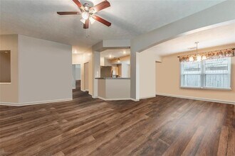 1835 Oak Ridge Dr in Kemah, TX - Building Photo - Building Photo