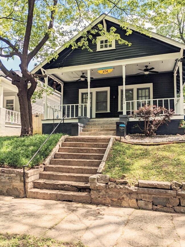 474 Kelly St SE, Unit B in Atlanta, GA - Foto de edificio - Building Photo