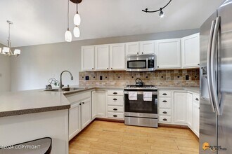 3600 Challenger Cir in Anchorage, AK - Building Photo - Building Photo