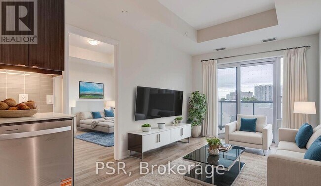 3270 Sheppard Ave E in Toronto, ON - Building Photo - Building Photo