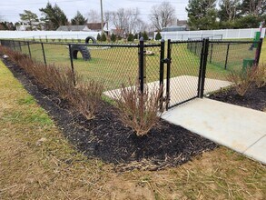 Ponds at Village Green in Sinking Spring, PA - Building Photo - Building Photo