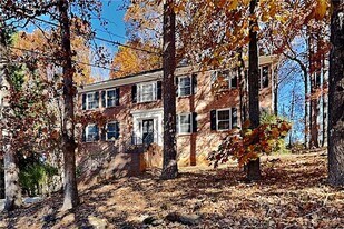 4510 Trumble Terrace in Snellville, GA - Building Photo