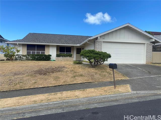 1285 Kina St in Kailua, HI - Building Photo
