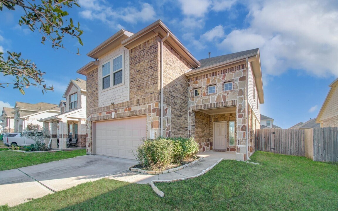 3514 Vivaldi Dr in Katy, TX - Foto de edificio