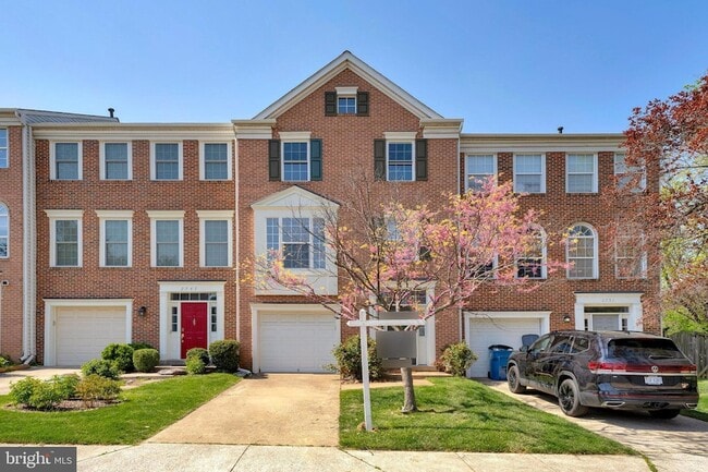 property at 2749 Cedar Crossing Ln