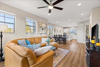 101 Laurel Knoll Dr in Martinez, CA - Building Photo - Building Photo