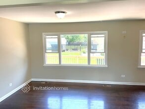 520 Winston Dr in Melrose Park, IL - Building Photo - Building Photo