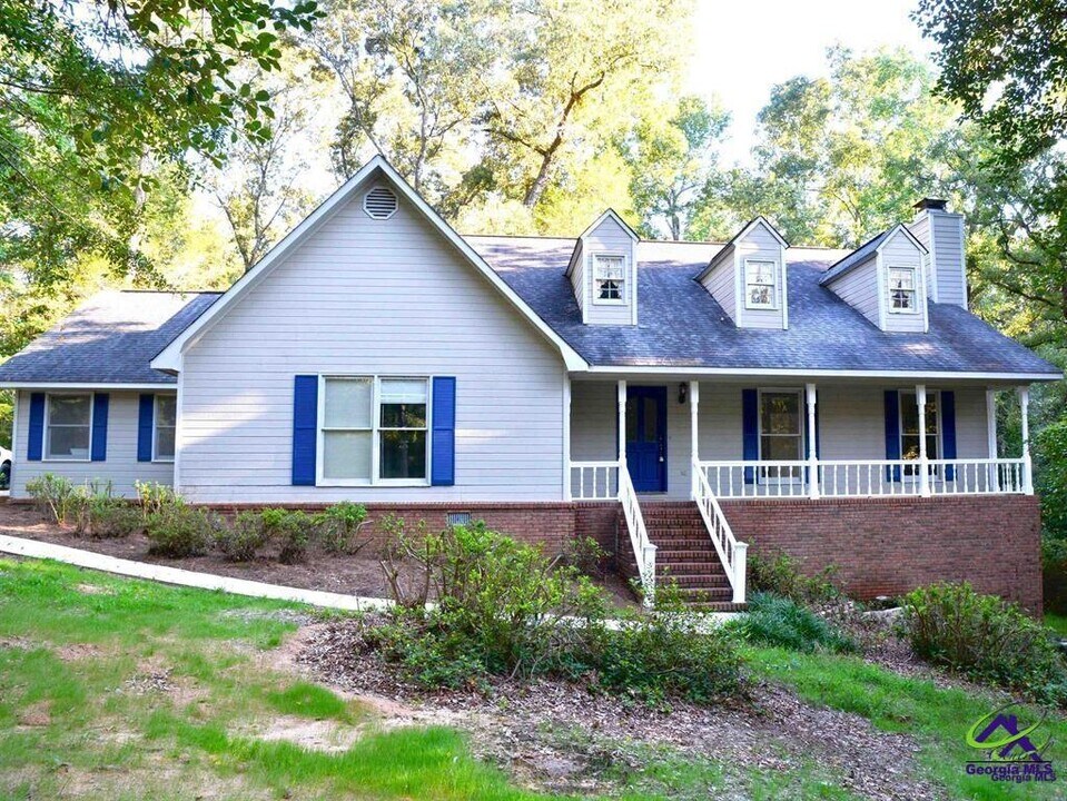 119 Lakewood Dr in Perry, GA - Building Photo