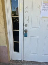 2036 NE 167th St in North Miami Beach, FL - Building Photo - Building Photo