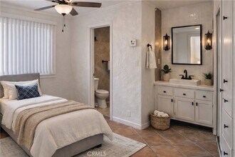 37156 Palo Verde Dr, Unit 1 in Cathedral City, CA - Building Photo - Building Photo