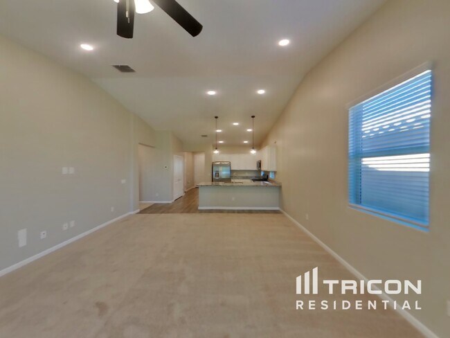 12337 W Glenn Dr in Glendale, AZ - Building Photo - Building Photo