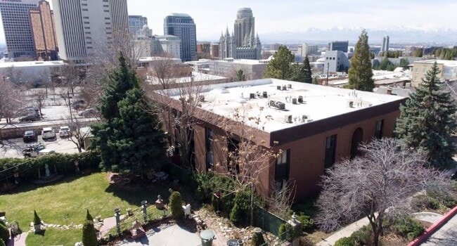 property at 68 E 200 N