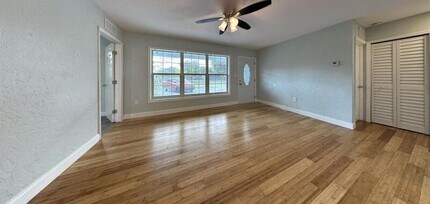 9401 88th Way N in Seminole, FL - Building Photo - Building Photo