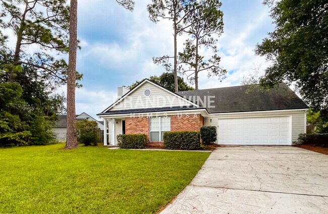 3931 Hunters Lake Cir W in Jacksonville, FL - Building Photo - Building Photo
