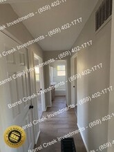 812 Vine St in Paris, KY - Building Photo - Building Photo