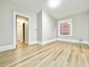 106 Clarence St in Brantford, ON - Building Photo - Building Photo