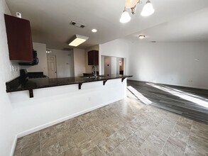 9600 Pony Mountain Rd in Bakersfield, CA - Building Photo - Building Photo