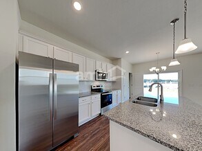 1285 Tan Tara Trl in Jacksonville, FL - Foto de edificio - Building Photo