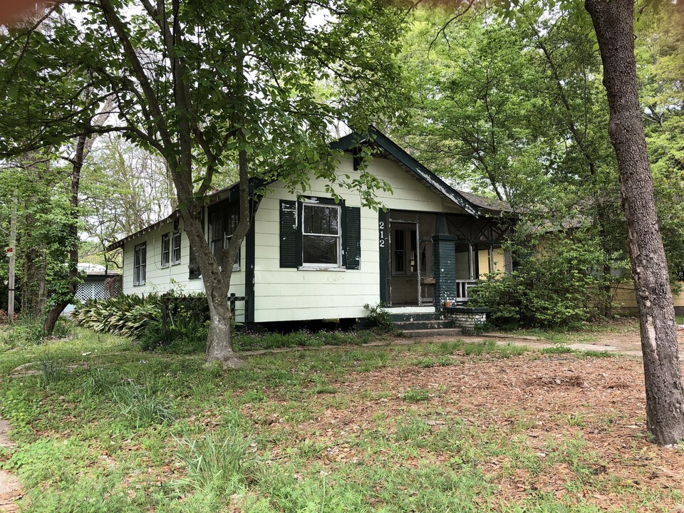 212 Lazarre Ave in West Monroe, LA - Building Photo