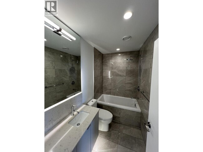 7638 Cambie St. in Vancouver, BC - Building Photo - Building Photo