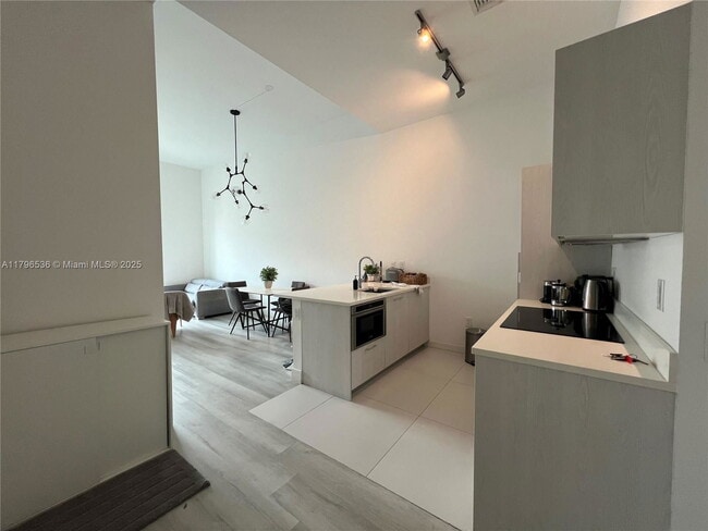 property at 501 NE 31st St