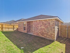 2808 Haystack Wy in Amarillo, TX - Building Photo - Building Photo