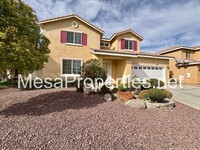 13142 Kootenay Way in Victorville, CA - Foto de edificio - Building Photo