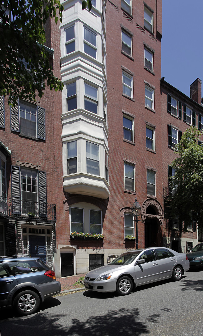 5 Chestnut St in Boston, MA - Foto de edificio - Building Photo