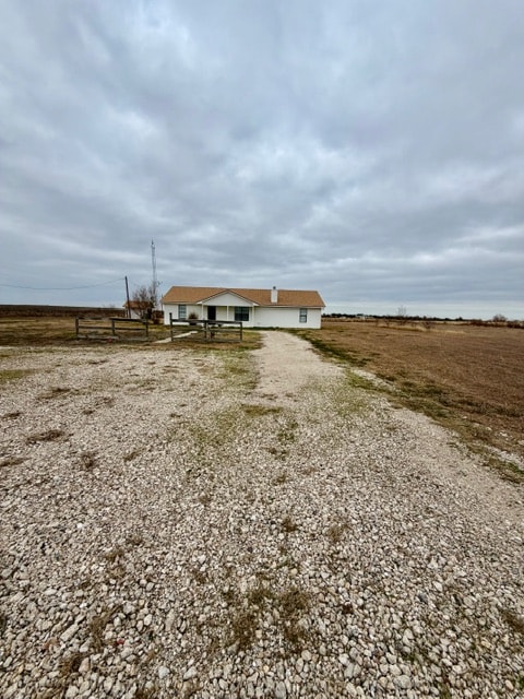 689 Birdie Ln in Lorena, TX - Foto de edificio - Building Photo