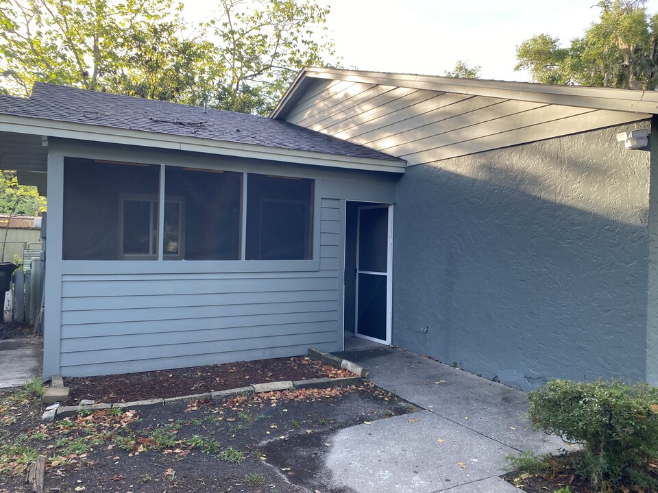 603 SW 2nd Ter in Gainesville, FL - Foto de edificio