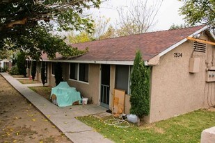 7534-7540 Victoria Ave in Highland, CA - Building Photo