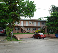 127 NW 74th St Apartamentos