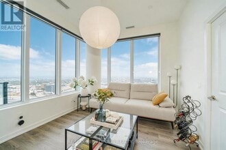 1435 Celebration Dr in Pickering, ON - Building Photo - Building Photo