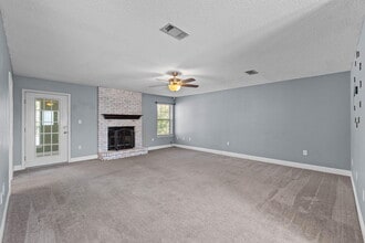 3171 Airport Rd in Crestview, FL - Foto de edificio - Building Photo