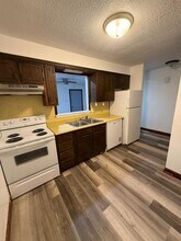 2305 Southridge Dr in Jefferson City, MO - Building Photo - Building Photo