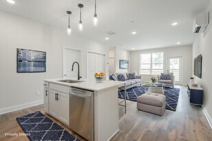 The Poplin in Chattanooga, TN - Building Photo