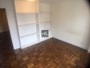 5 AVENUE in New York, NY - Building Photo - Building Photo