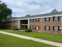 2203 W Pensacola St - 14