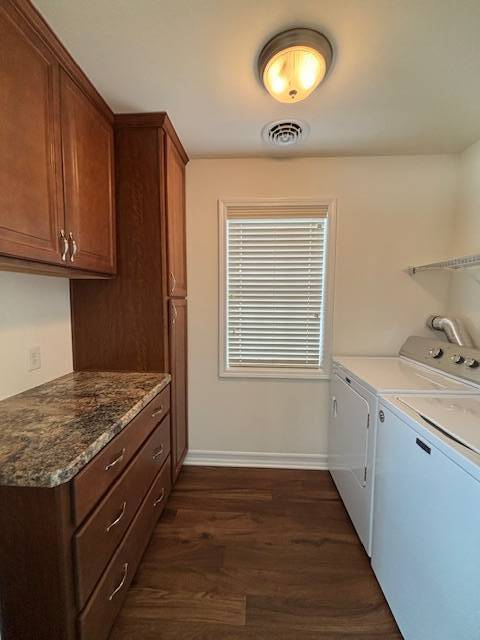 property at 140 Paddock Cir