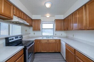 5003 Osage Dr in Arlington, TX - Building Photo - Building Photo