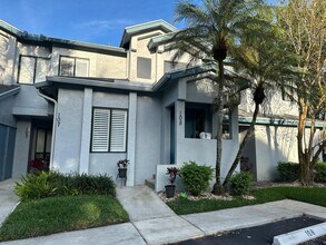 108 Harbour Pointe Way in Greenacres, FL - Building Photo - Building Photo