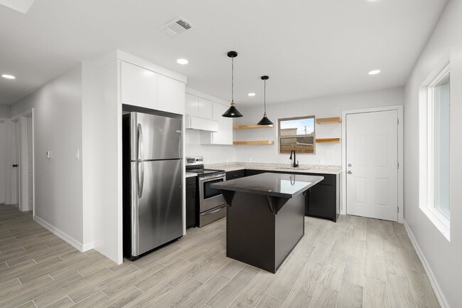 3300 Fuerte Ave in McAllen, TX - Building Photo - Building Photo