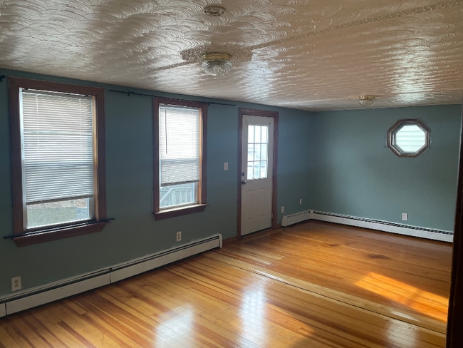 2 Butler St, Unit 2 in Salem, MA - Building Photo - Building Photo