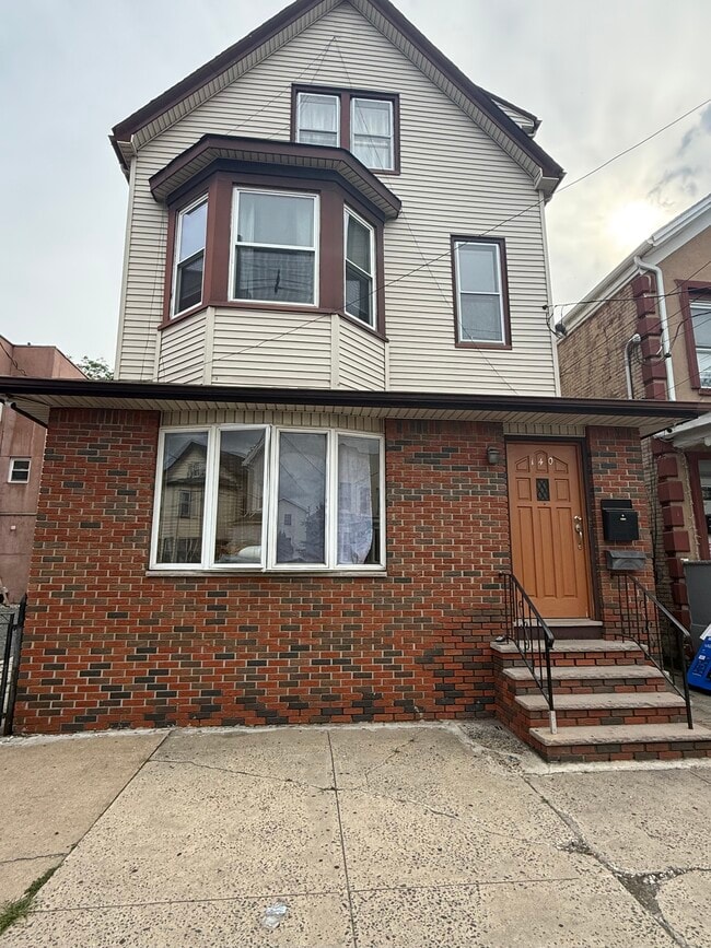 140 E Jersey St, Unit 1